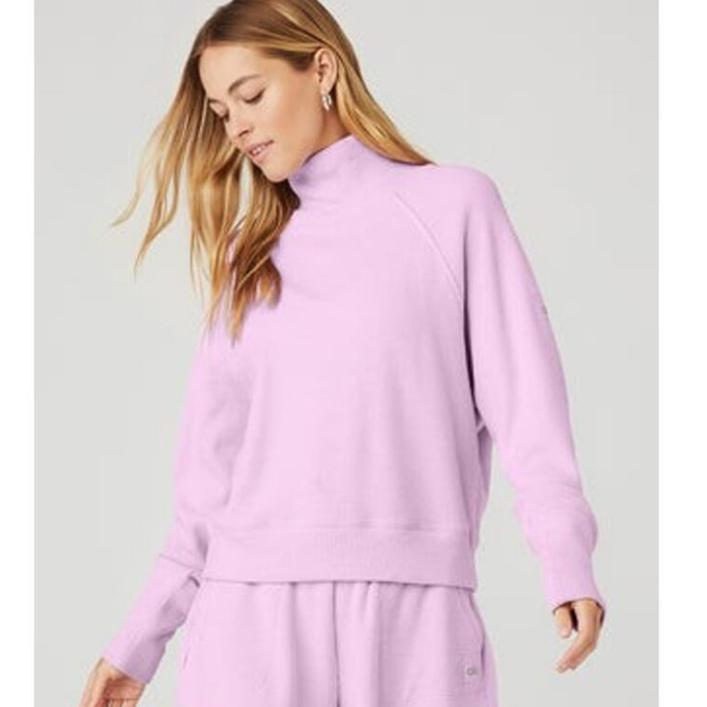 ALO Yoga Lavender Sweatshirt